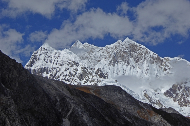 Gangkar Puensum Trek