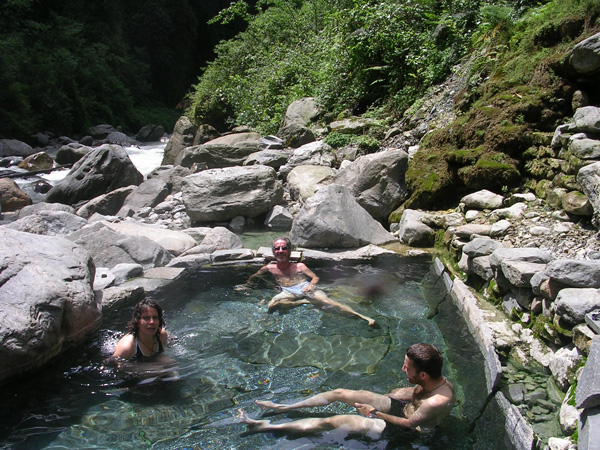 Dur Hot Spring Trek